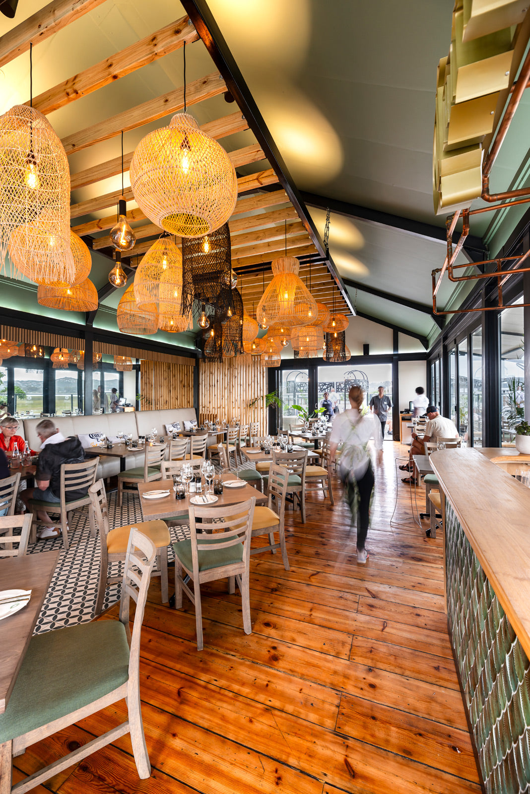 Restaurant Food / Lifestyle / Interiors